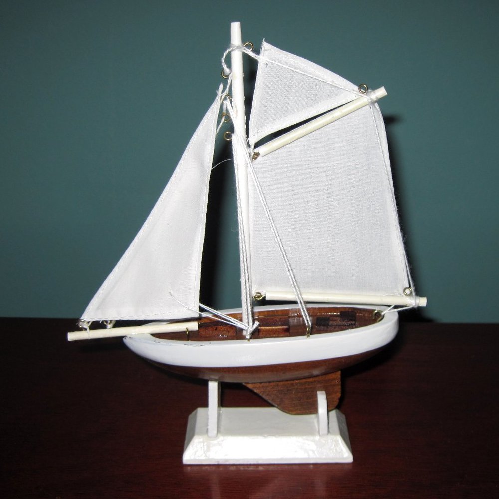 Wooden Ship Model- Gaffed Rig Sloop Sailboat w/ White and Natural Hull Assembled